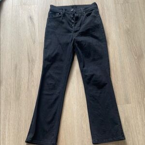 Mother black cropped boot cut with button fly. New condition. Size 26.